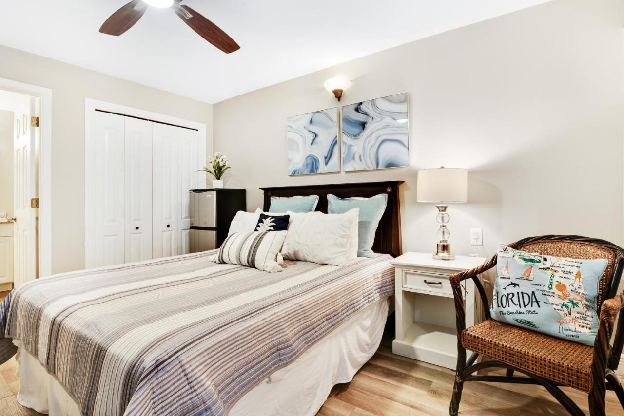 Hotel The At St. Thomas Square 1304c *